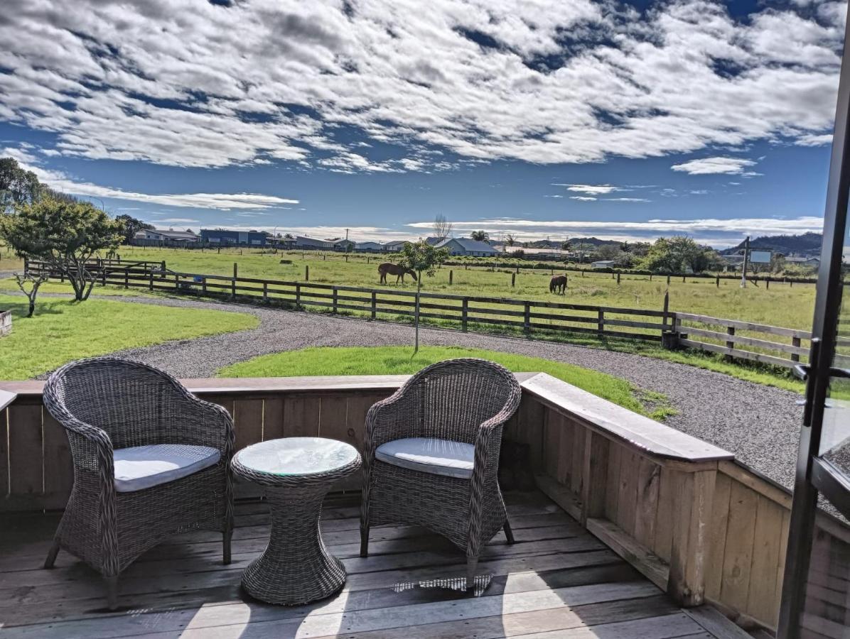 The Hut 56 Villa Whitianga Buitenkant foto