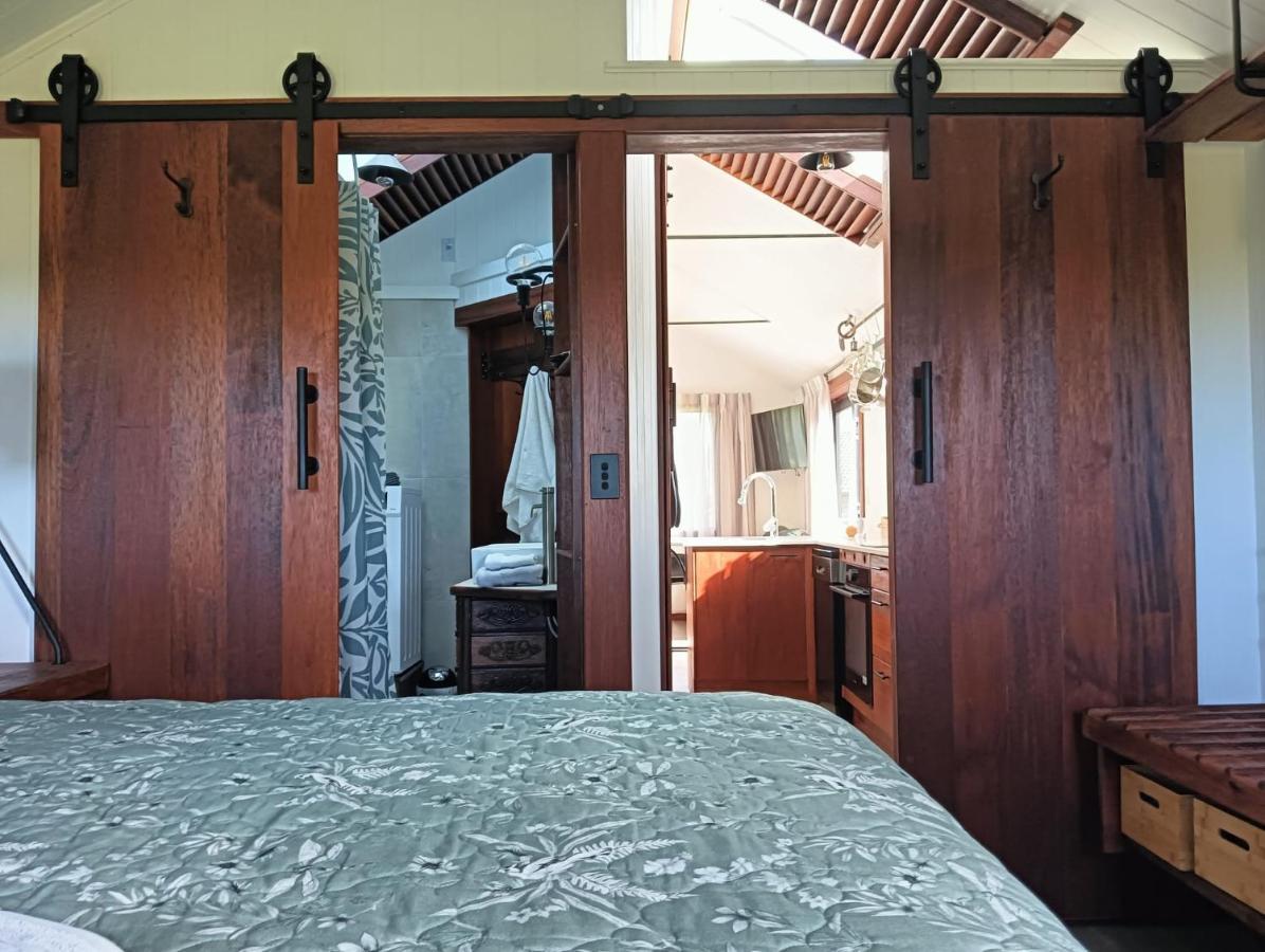 The Hut 56 Villa Whitianga Buitenkant foto