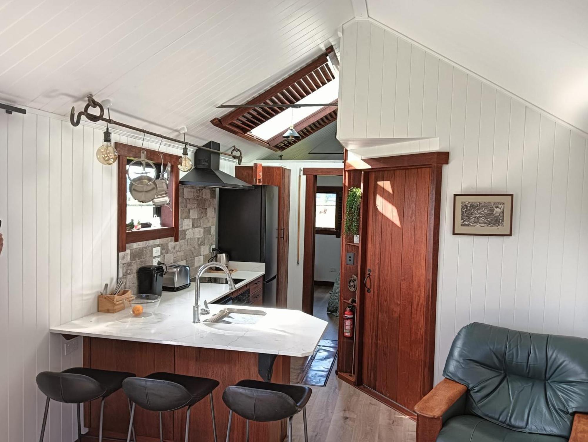 The Hut 56 Villa Whitianga Buitenkant foto